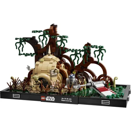 LEGO® Star Wars™ 75330 Jedi™ Training auf Dagobah™ – Diorama