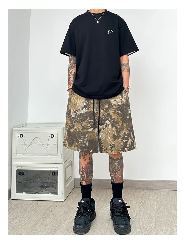 emeisa - Wijde shorts met trekkoord in de taille en camouflageprint