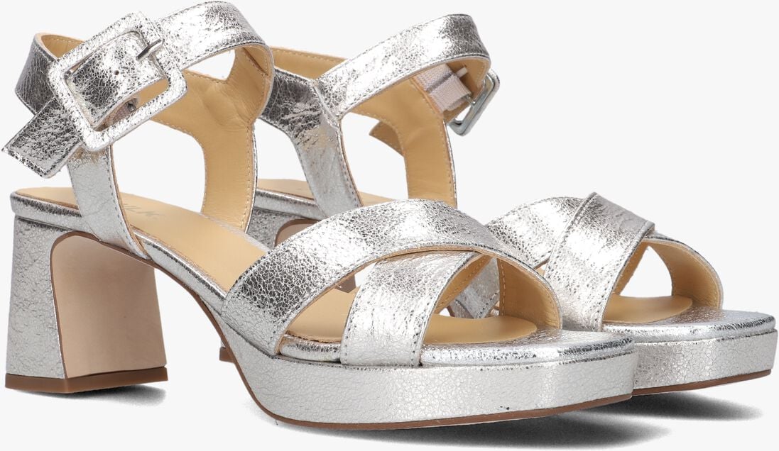 CTWLK zilveren ctwlk sandalen tamouch