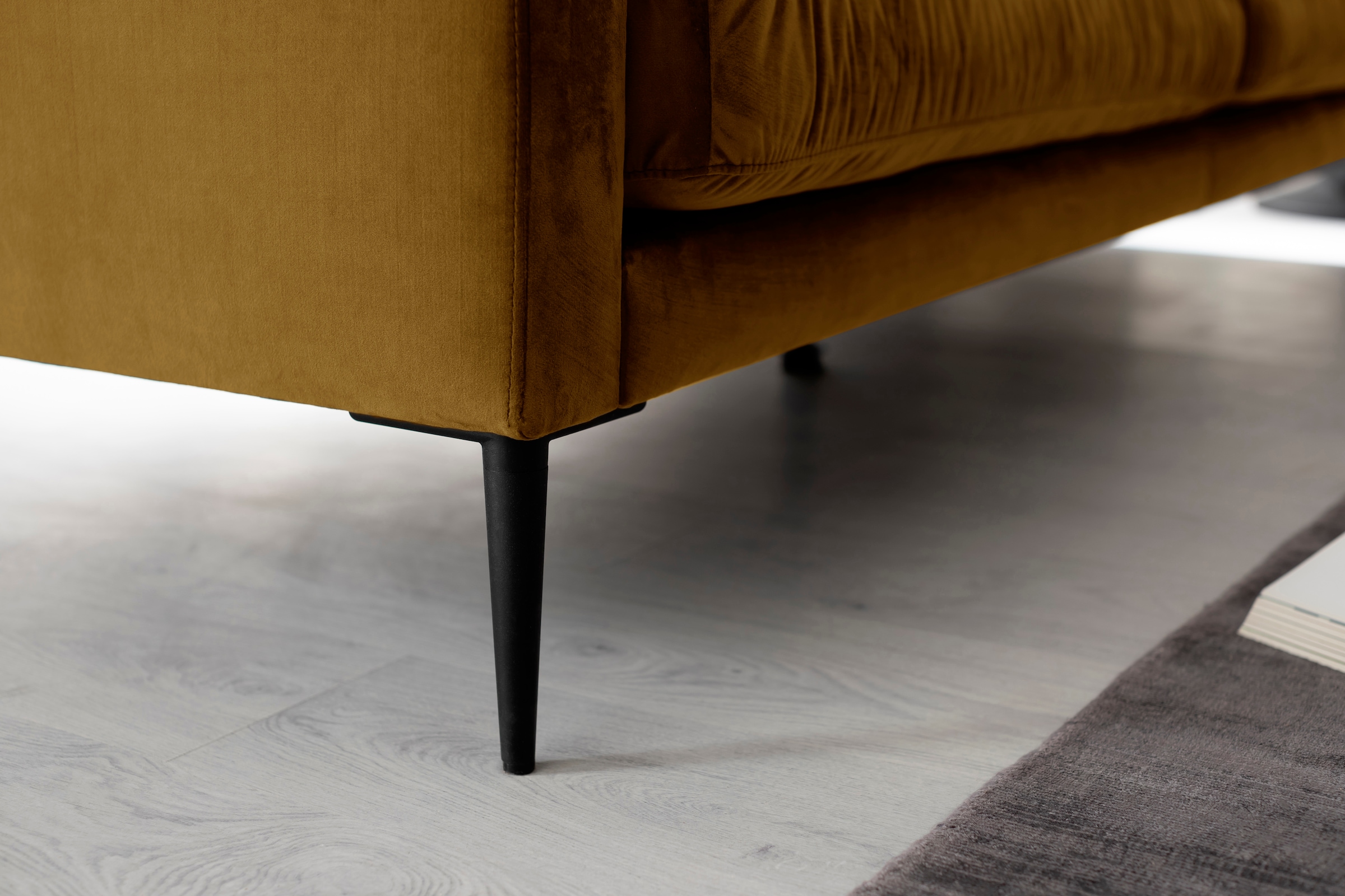 Trends by HG 3-Sitzer »Svea« mit Metallfuss, frei im Raum stellbar