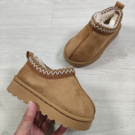 Keep it low & warm - camel (twinning)