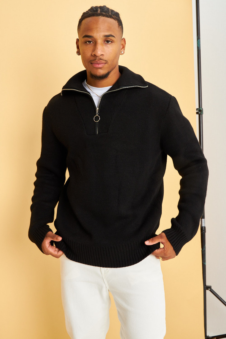 Pull noir col montant zippé