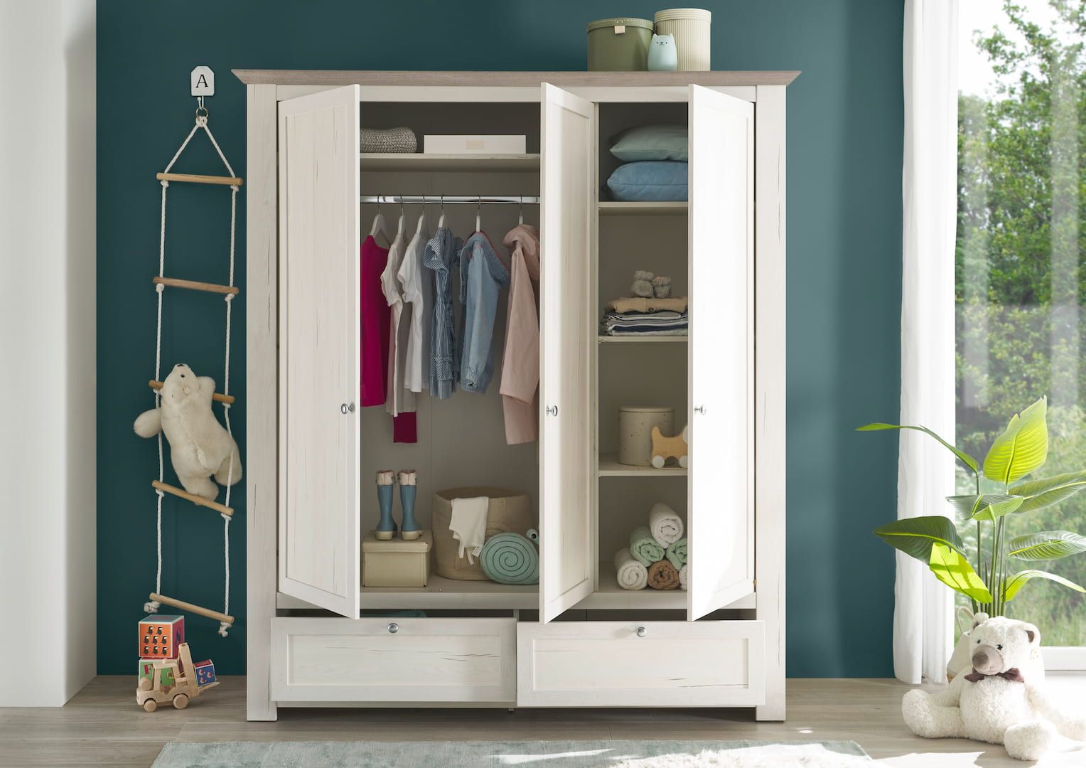Kleiderschrank