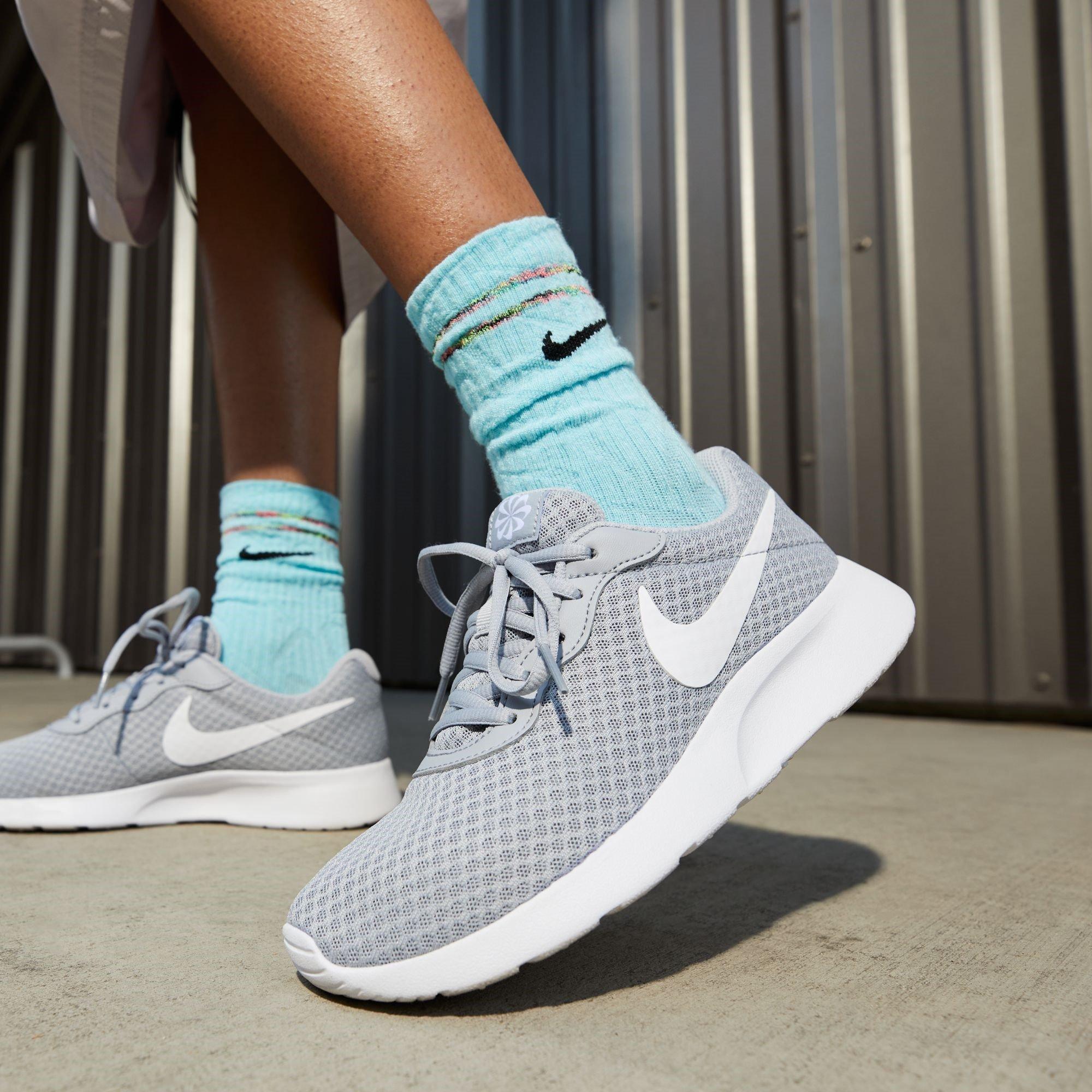 Nike Tanjun Womens Trainers