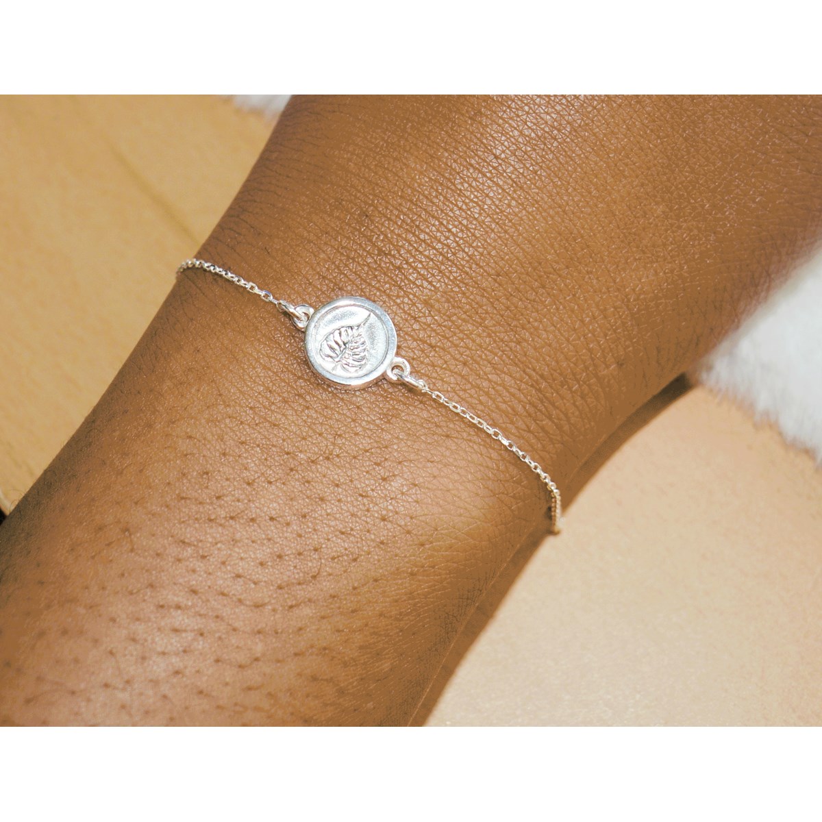Bracelet chaînette motif feuille tropicale en argent 925