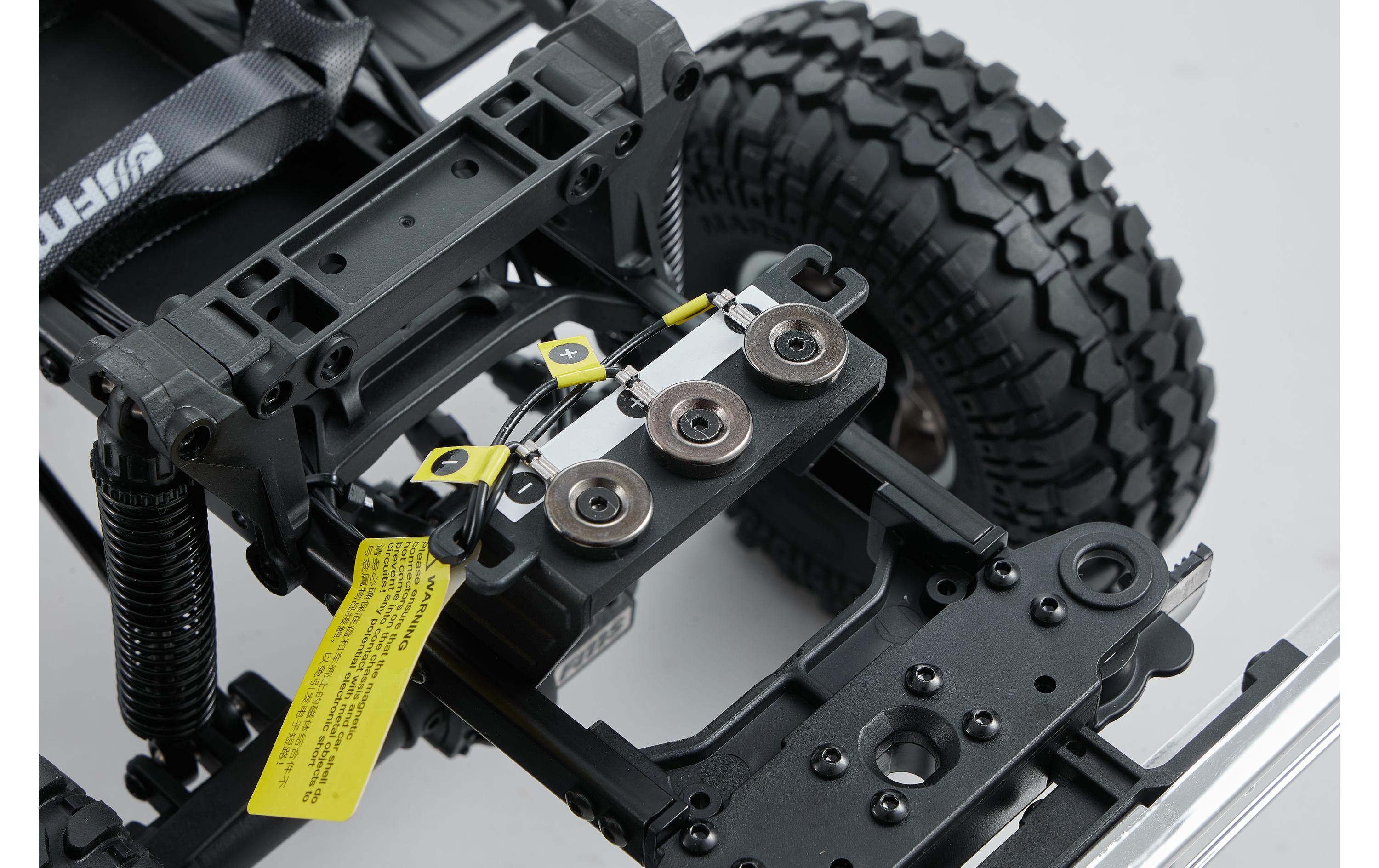 Scale Crawler FCX10 Chevrolet K5 Blazer Schwarz, ARTR, 1:10<br>Rock Crawler mit detaillierter Chevrolet Blazer Karosserie, 2-Gang Getriebe udn Differentialsperren
