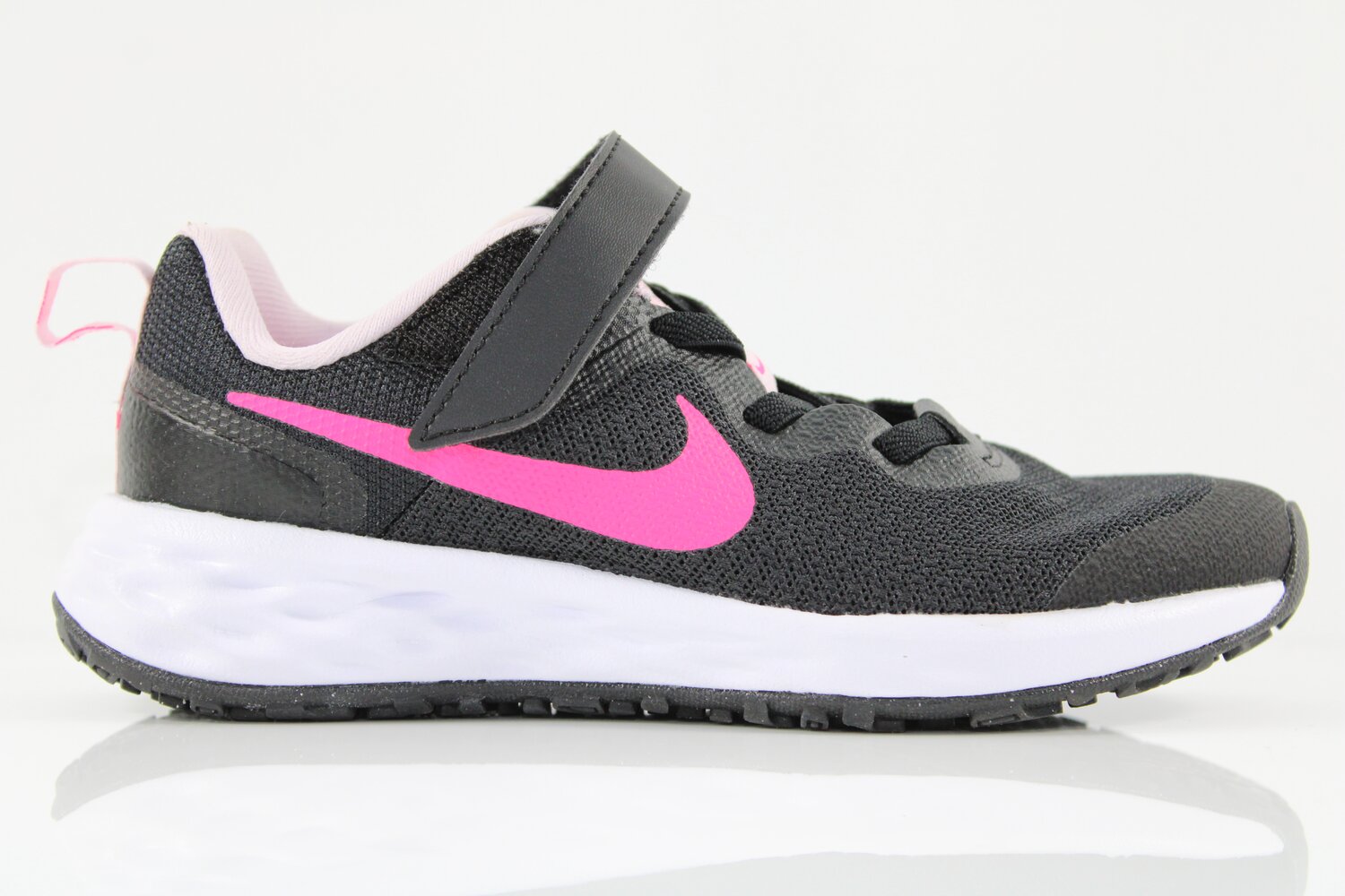 Nike Sneaker