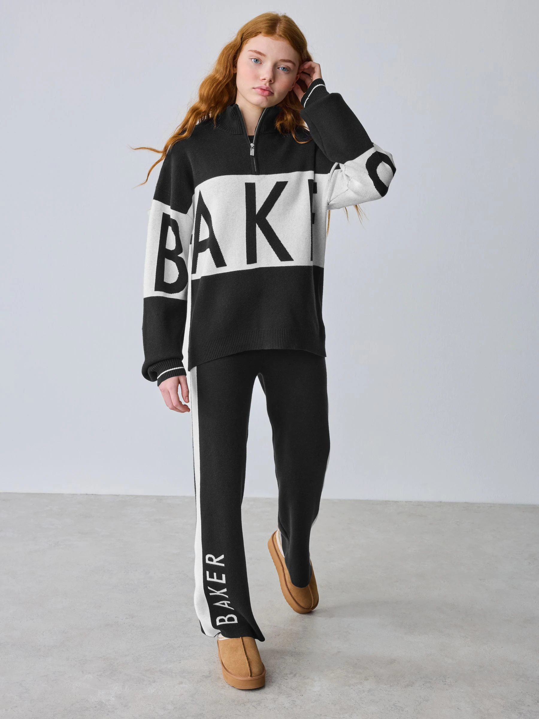 Baker by Ted Baker 2 Piece Colourblock Knit Sweatshirts & Joggers Set