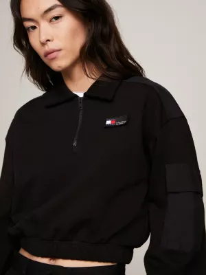 Moletom cropped com zíper frontal até o peito