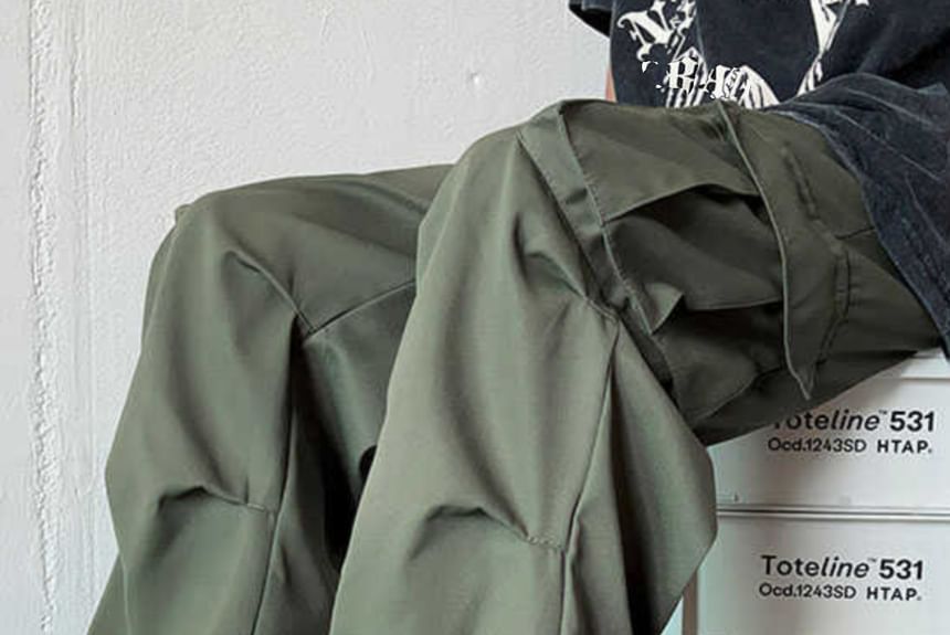 Fushet - Effen cargobroek met elastische taille en rechte pijpen