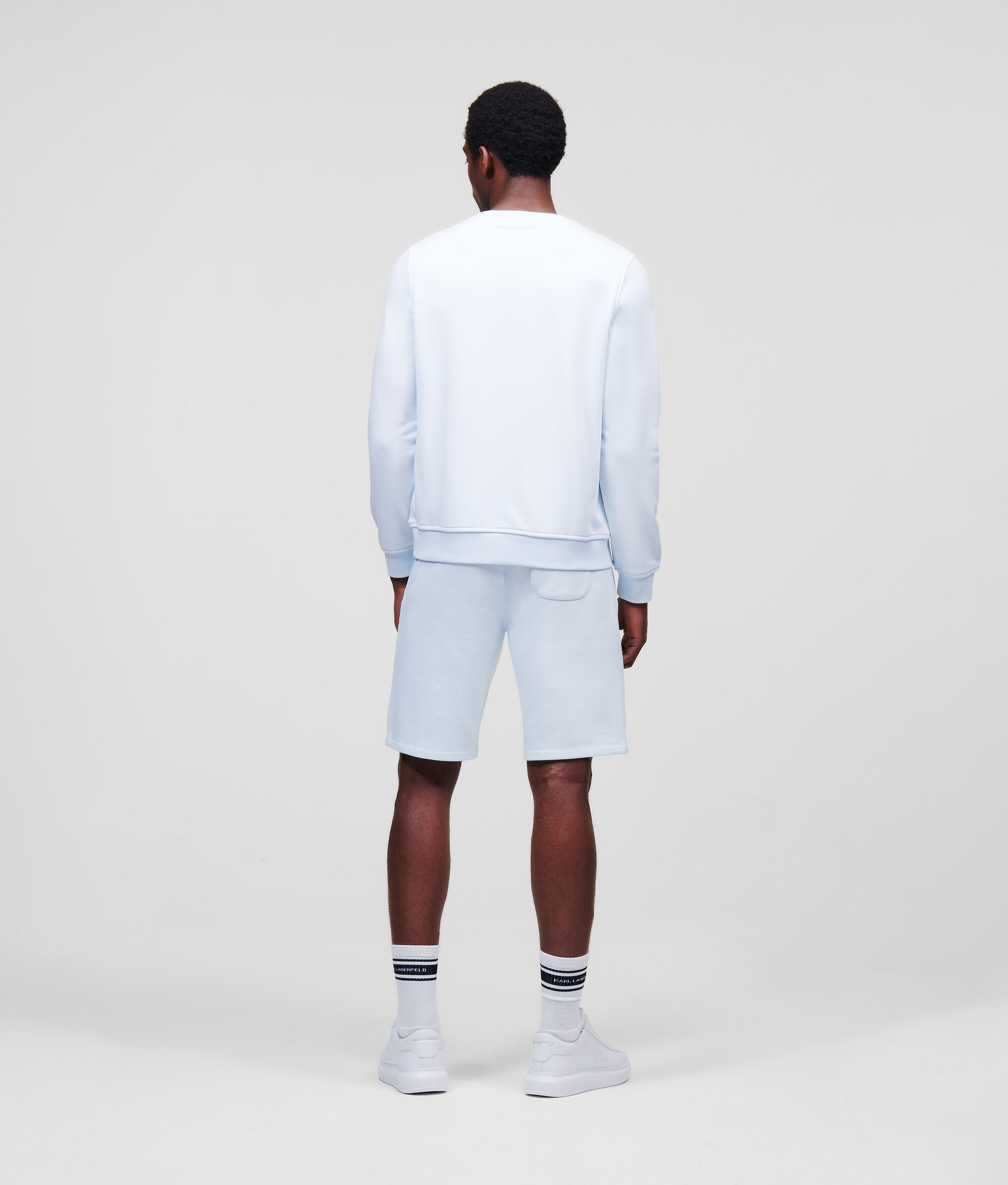 Sweat-shirt avec logo brodé