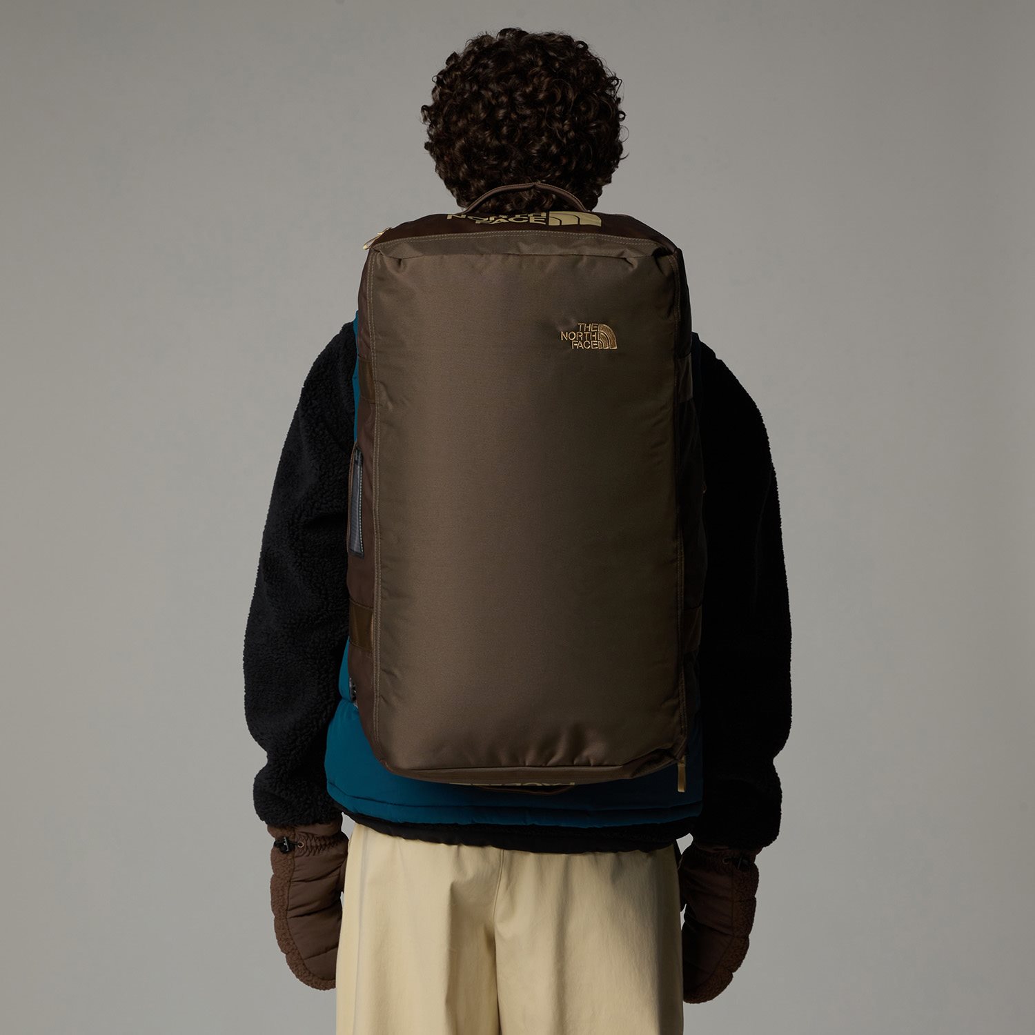 The North Face Base Camp Voyager Duffel 62L smokey brown/khaki stone