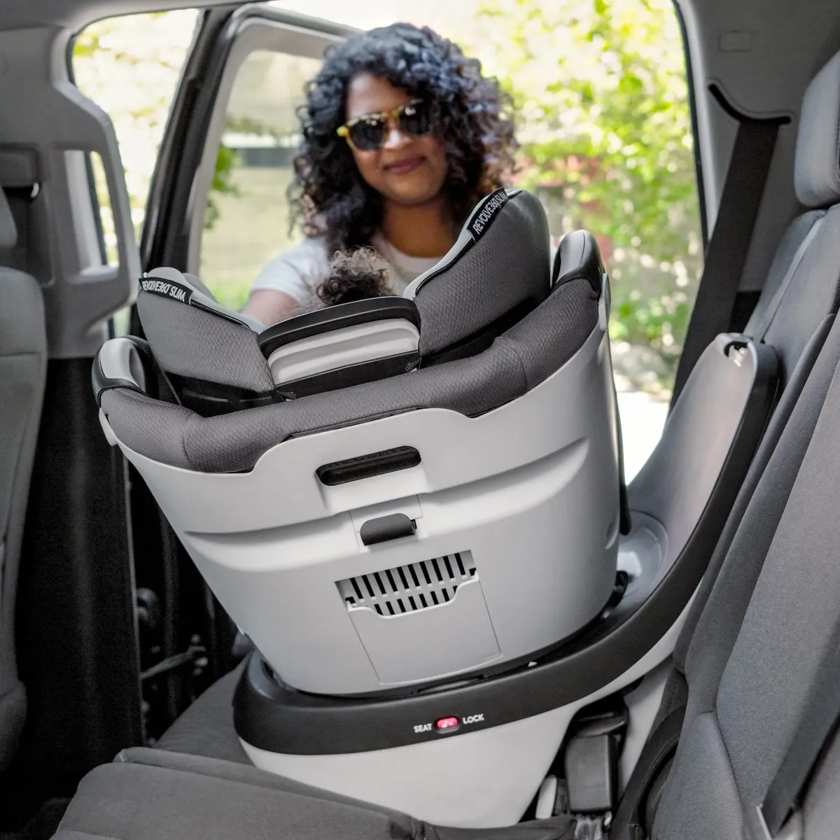 Evenflo Siège d’Auto 2-en-1 Rotatif Slim Revolve 360 GOLD avec SensorSafe - Gris Perle