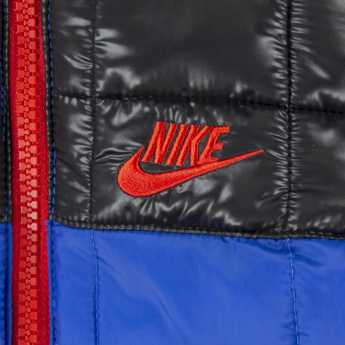 NIKE<br>Pacote piloto combinado