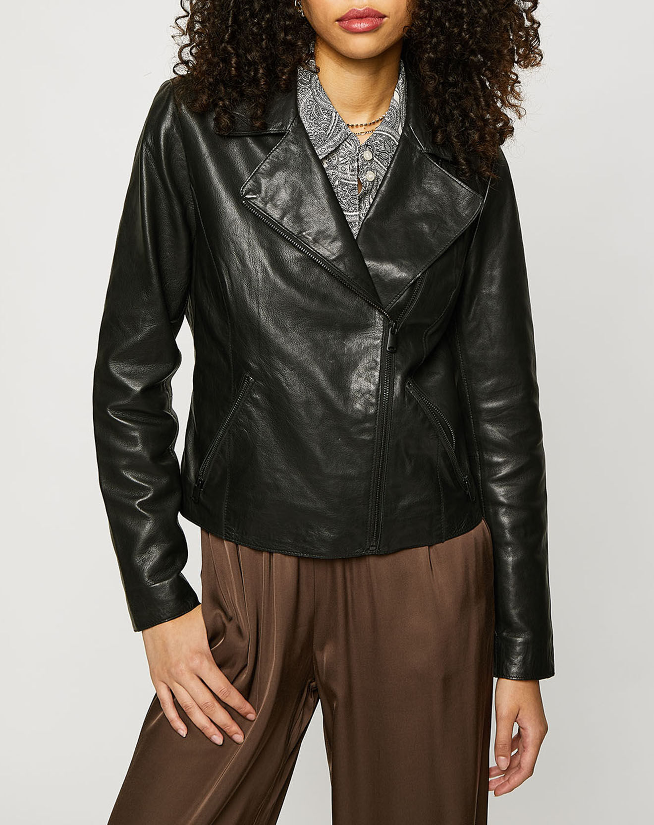 Esprit Perfecto court en Cuir noir