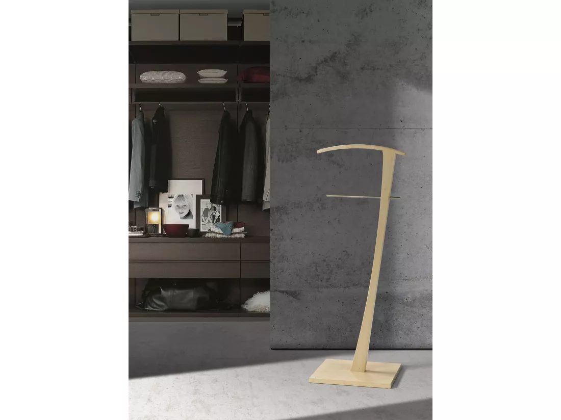Valet de nuit - H115cm x L48cm x P28cm - hêtre massif chêne clair - Lindes