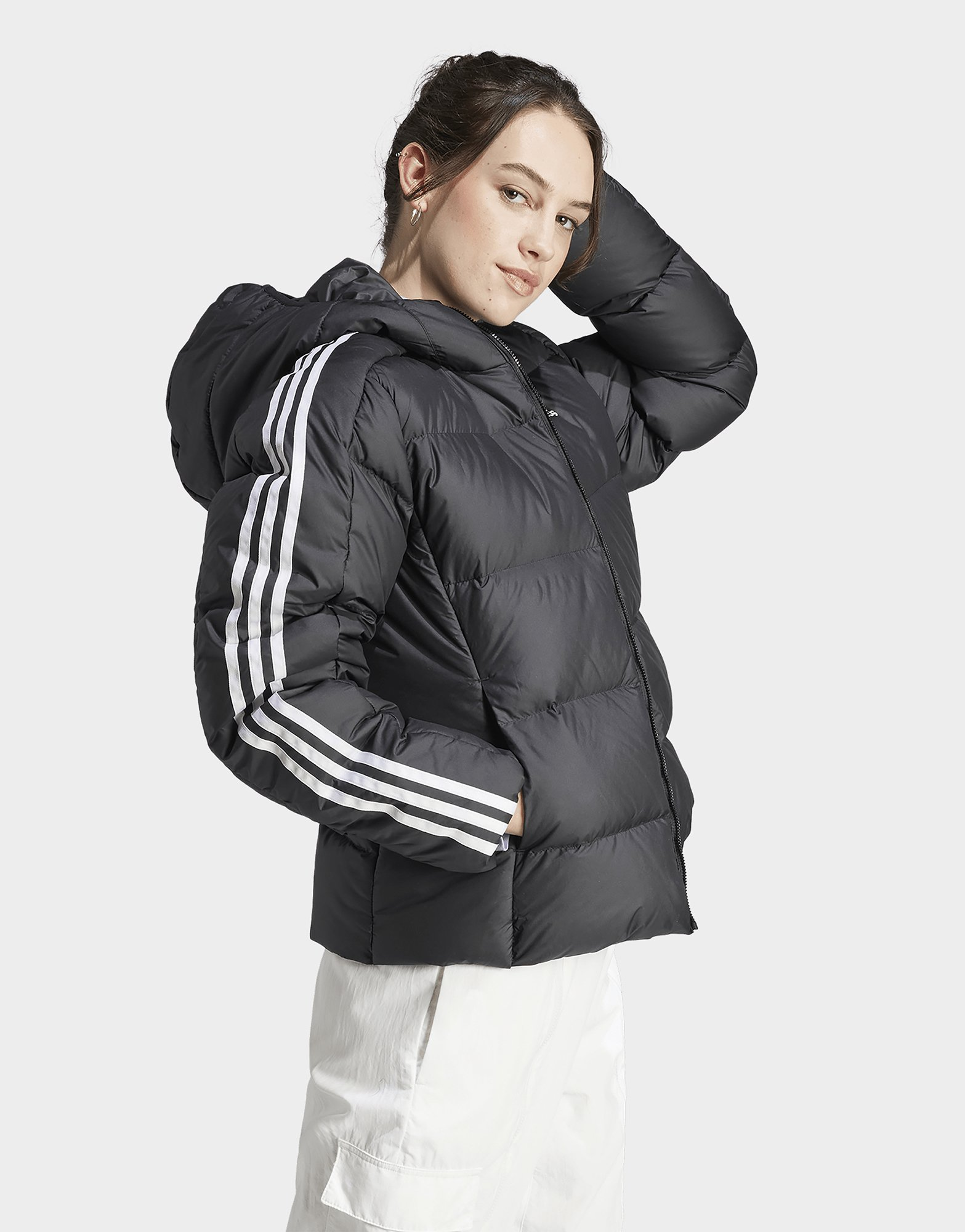 adidas Doudoune à capuche semi-épaisse Essentials 3-Stripes