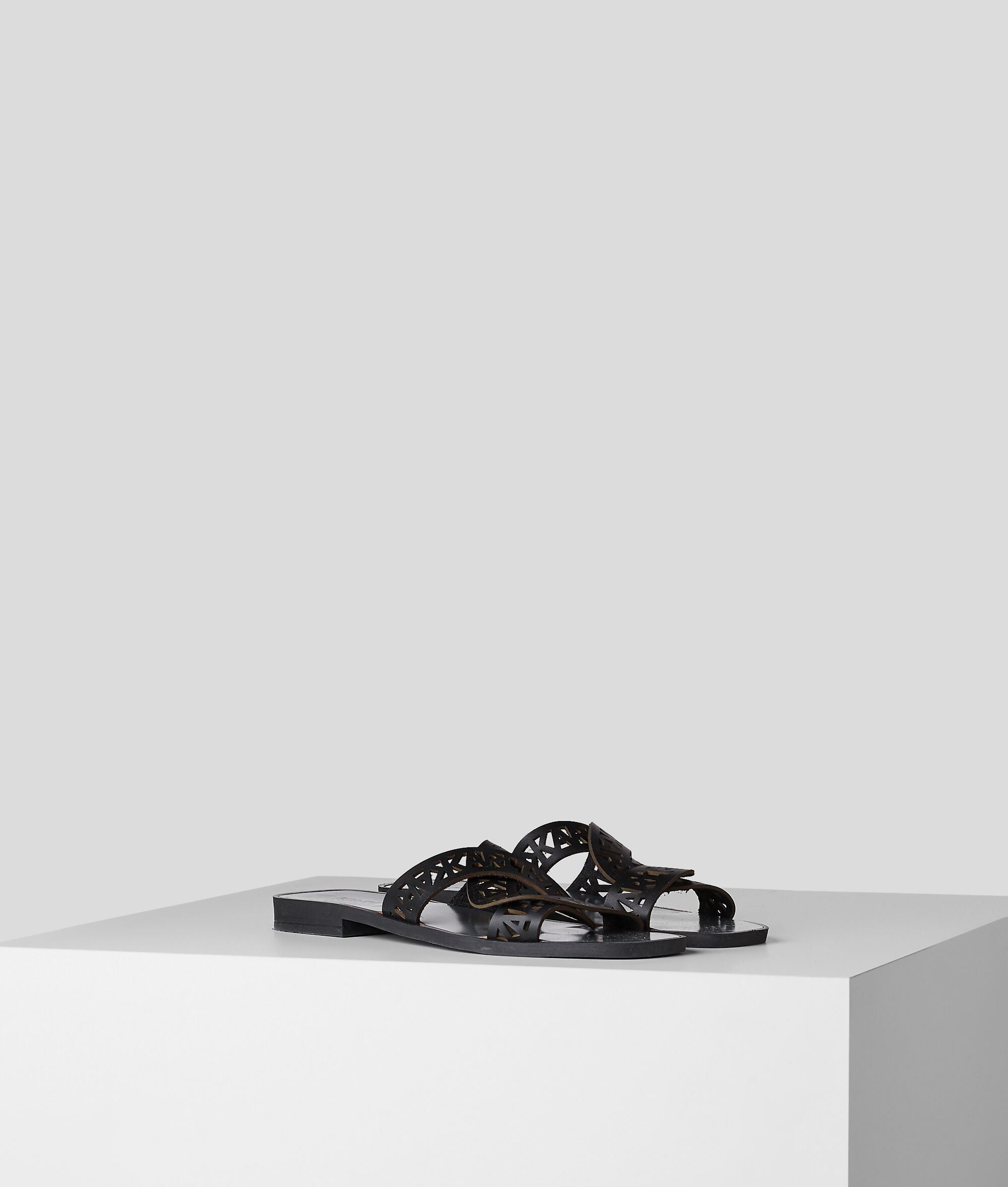 Mules à boucle Interlok Skoot