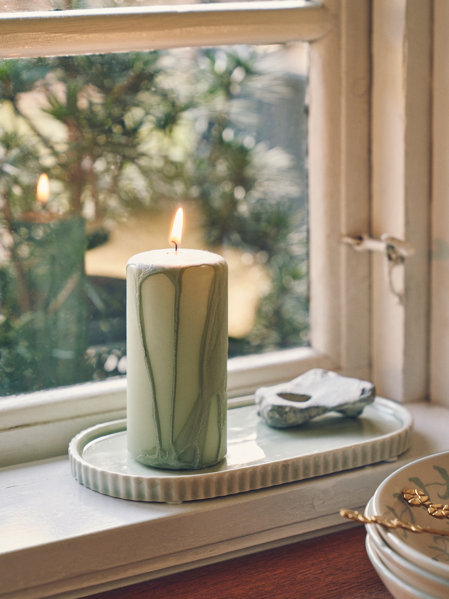 Bloklys | Paraffin. Ø5,8 x 12 cm. 39 timer. | Dusty Green