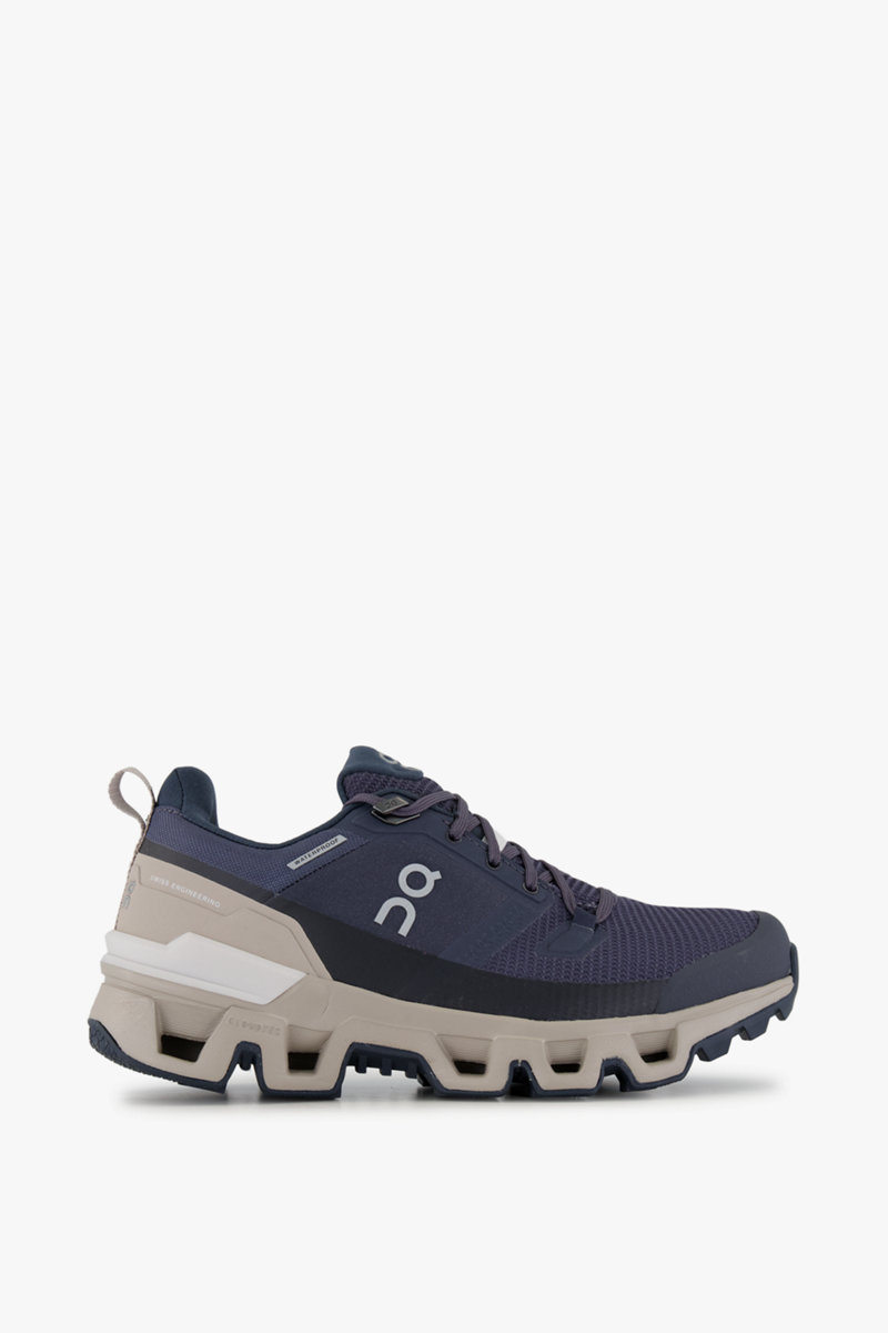 ON Cloudwander Waterproof Damen Trekkingschuh