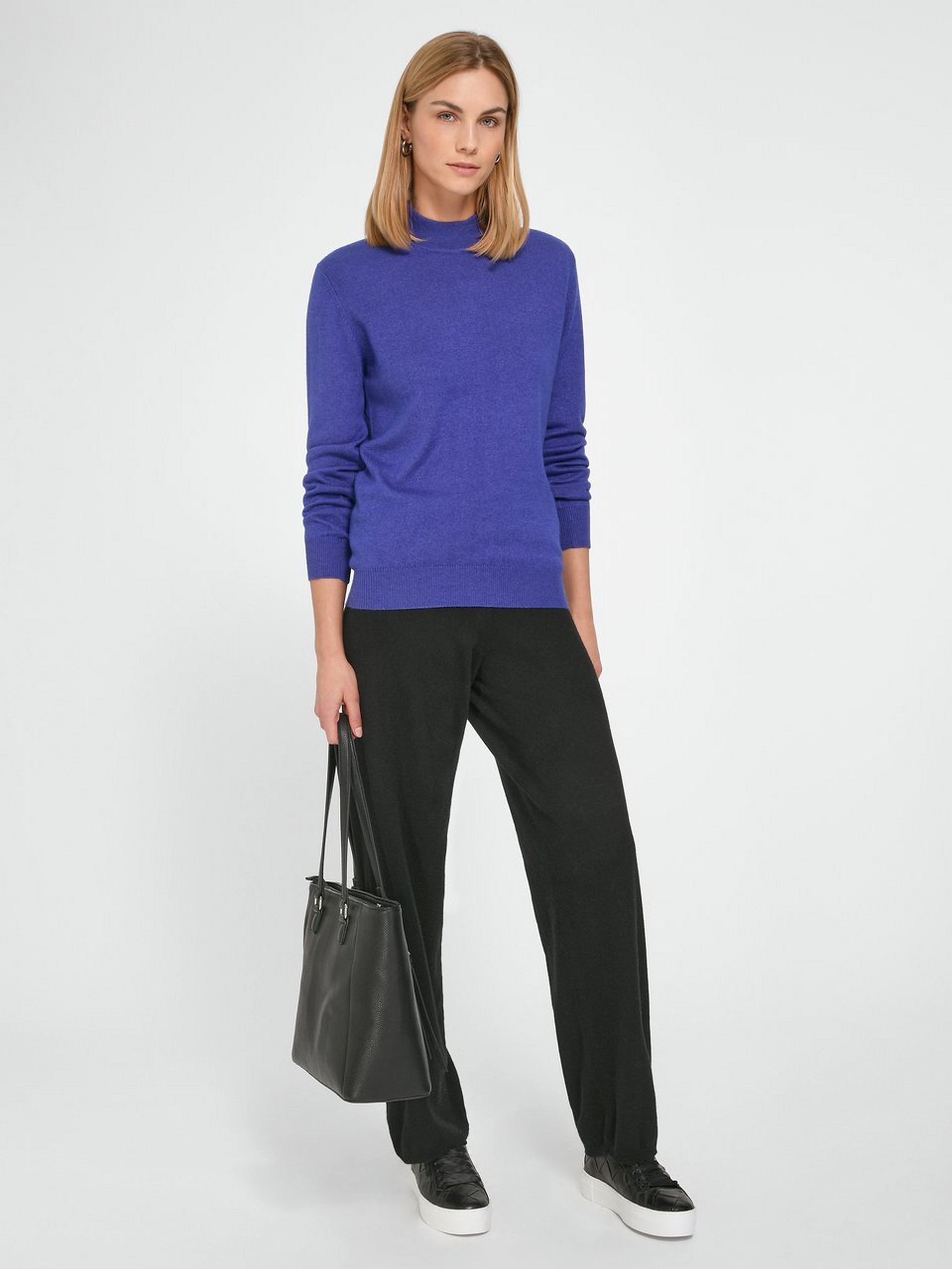 Stehbund-Pullover Modell Sabrina