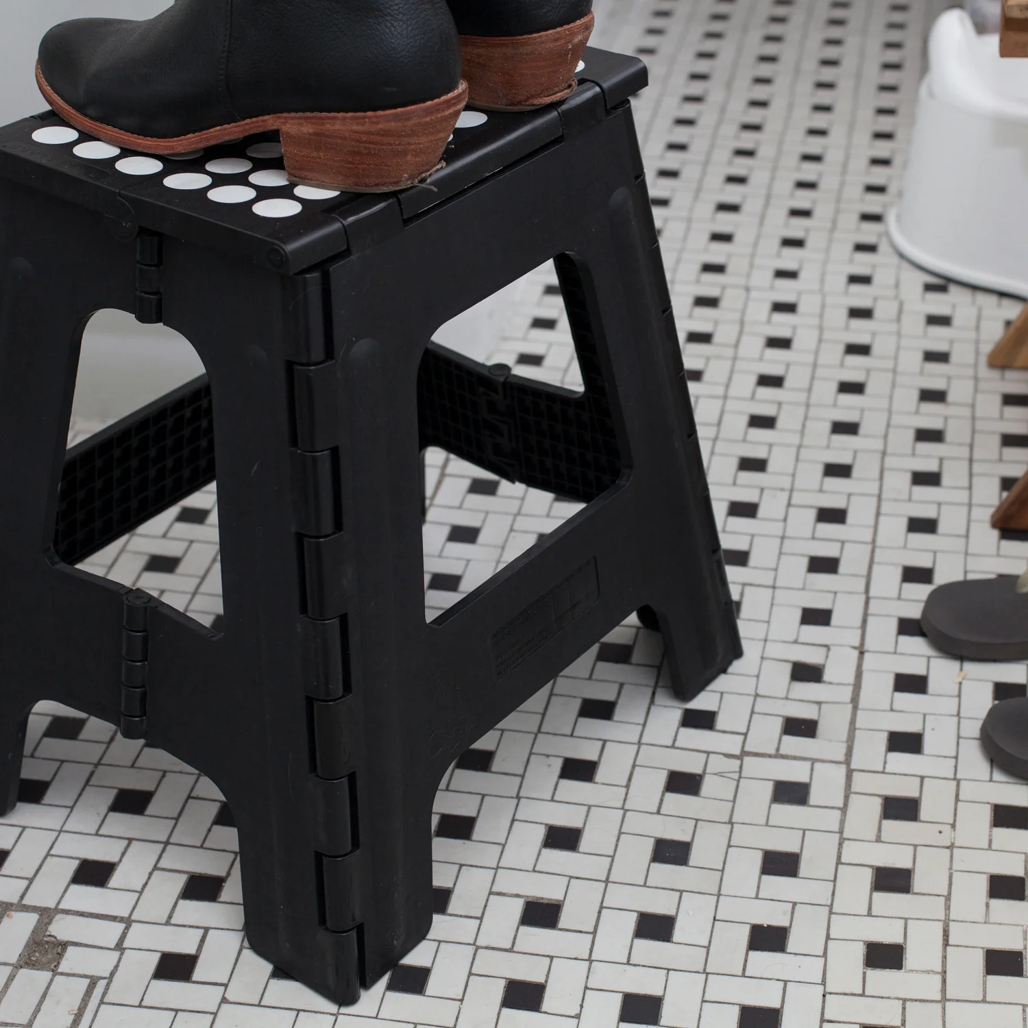 Rhino® II Tall Folding Step Stool Black