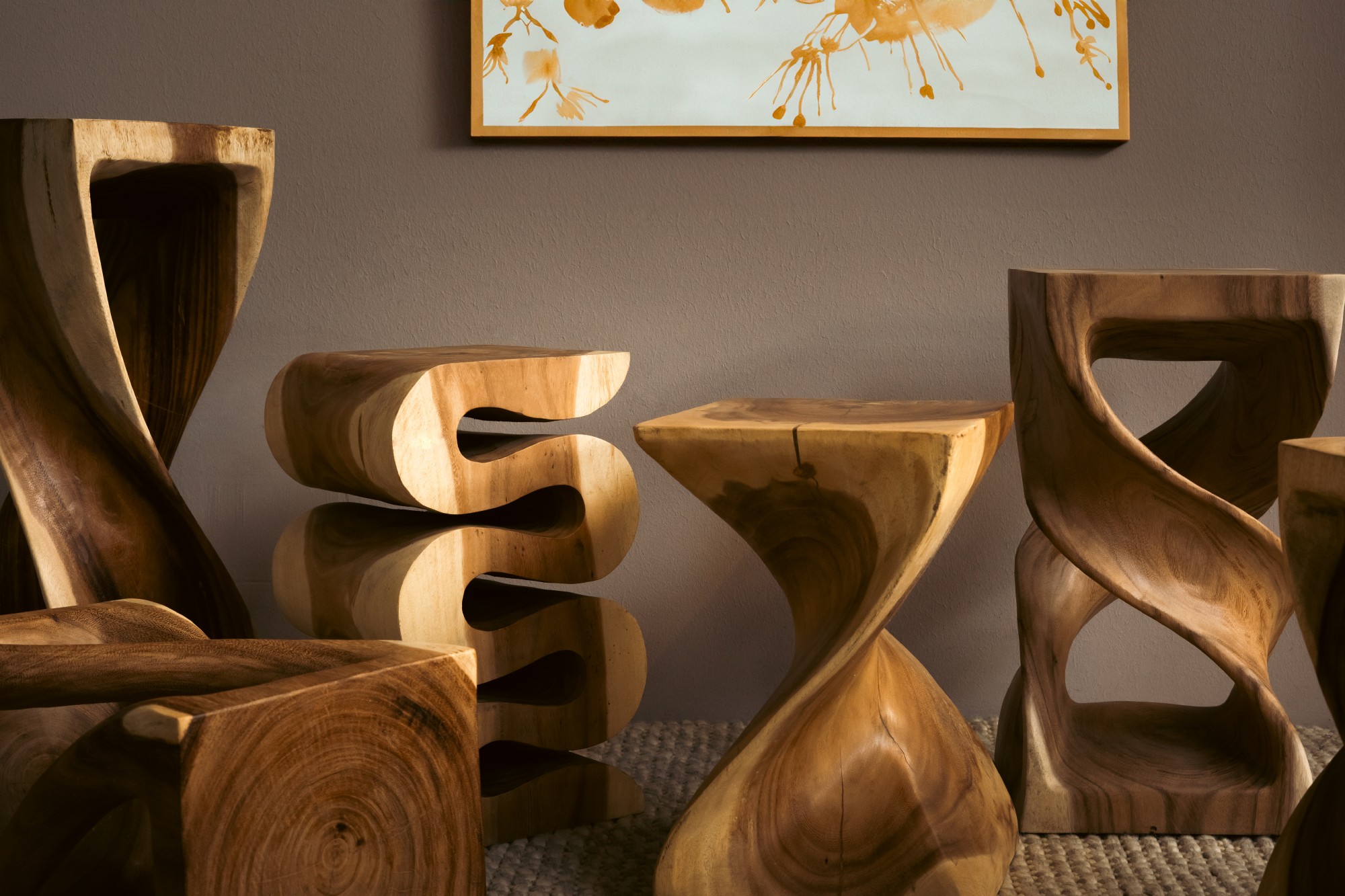 Hocker 'Twist', Suarholz, H 51cm, B 28 cm, T 28 cm von fischer's lagerhaus