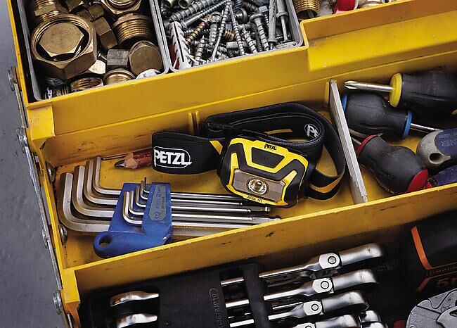 PETZL - LAMPE FRONTALE ARIA 1R