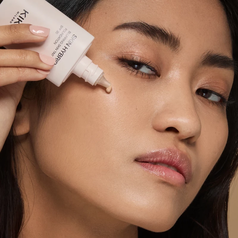 KIKO Milano Skin Hybrid Blurring Skin Tint Foundation 30 ml - 06 Hazelnut