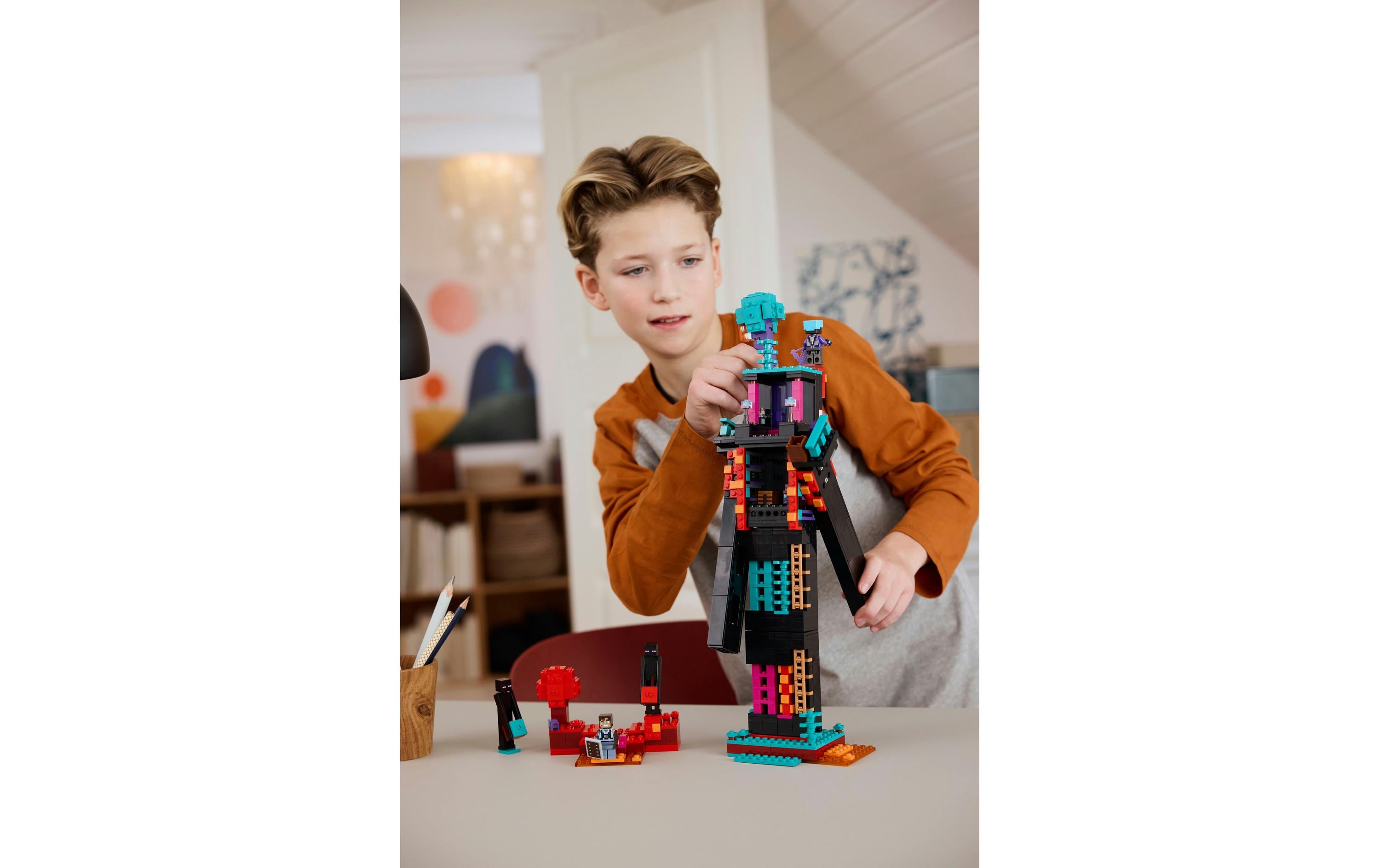 Minecraft Der Enderman-Turm 21279Videospielfigur zum Sammeln