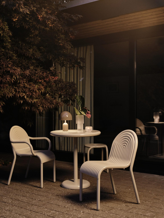 Tom Dixon Groove Round tuintafel Ø69,7 Moss