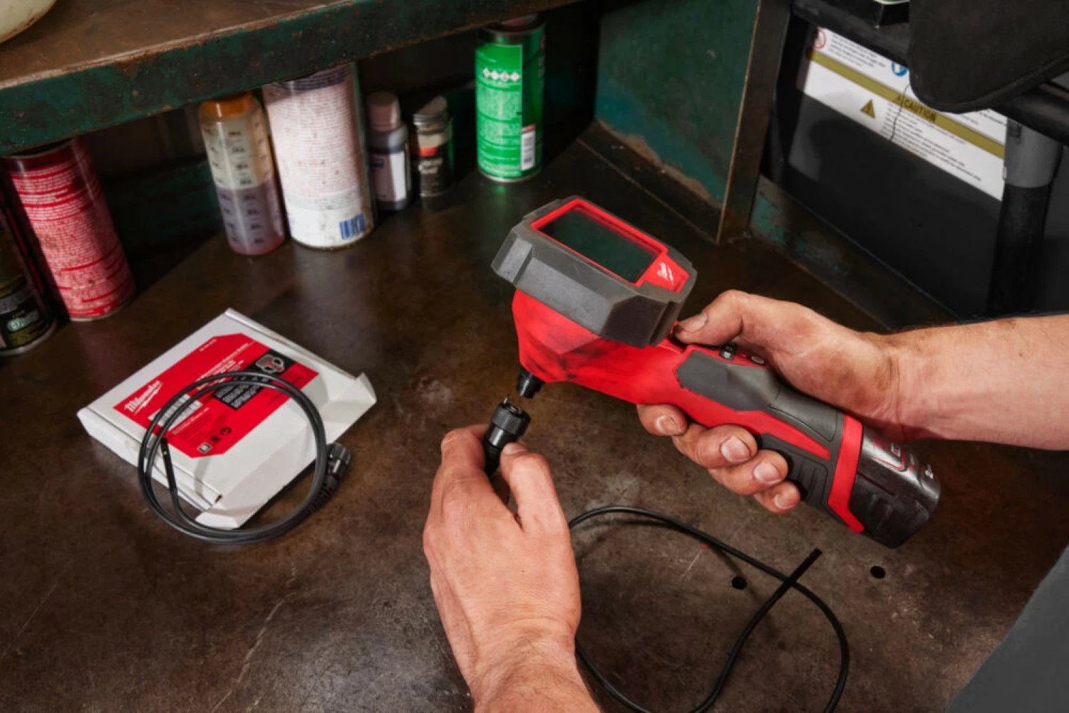 Milwaukee M12 ATB-0C 12V Li-ion accu Automotive inspectiecamera body in koffer
