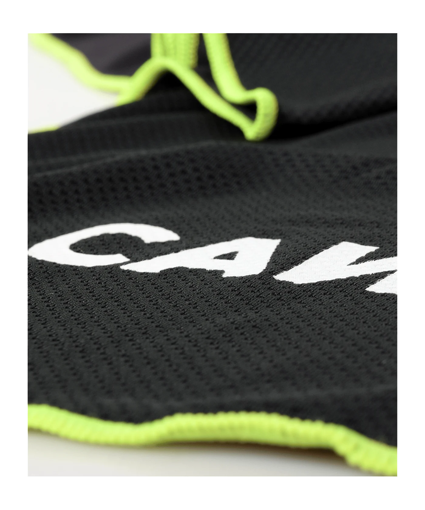 Cawila Academy Ice kühlendes Handtuch Schwarz Gelb