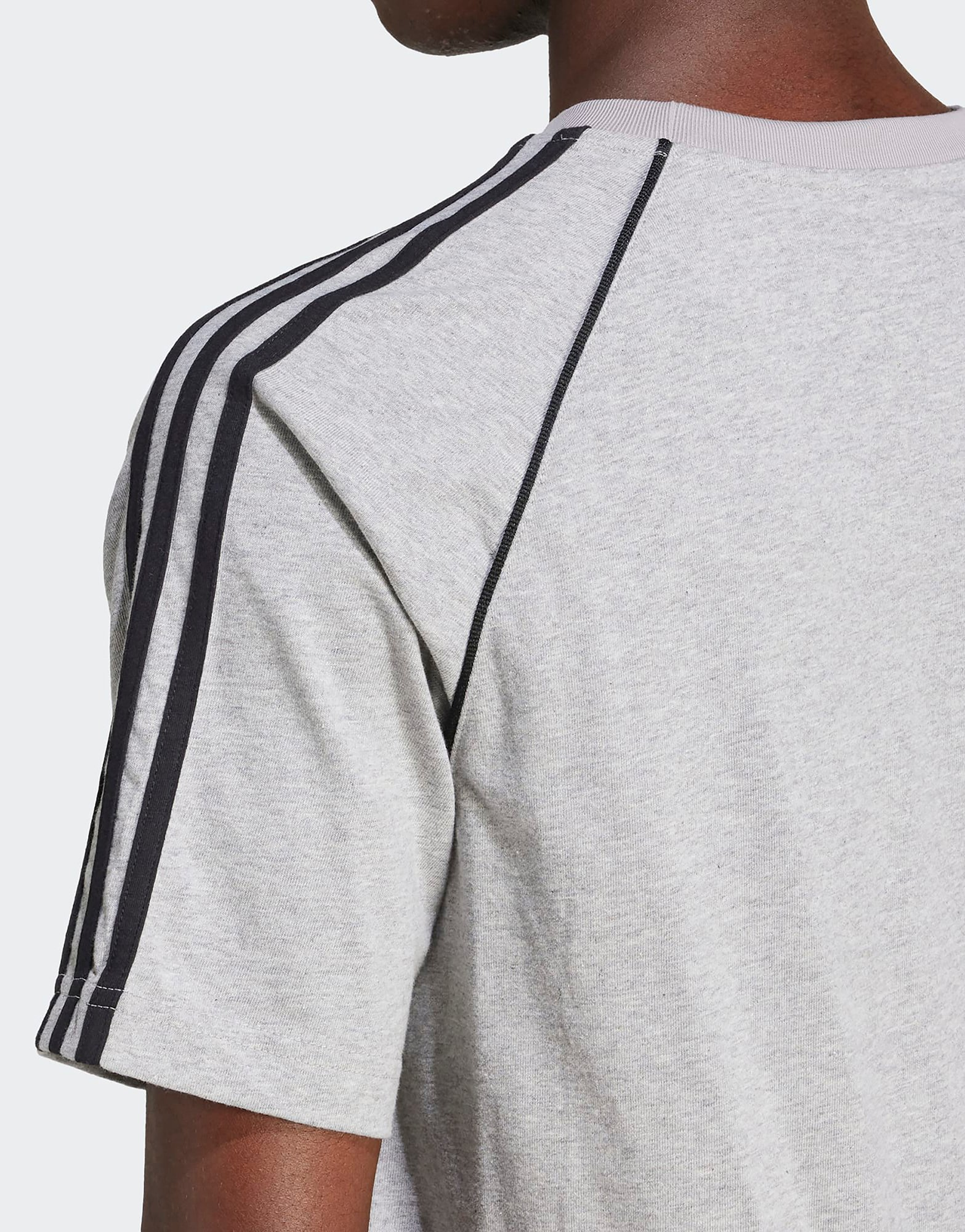 adidas T-shirt SST