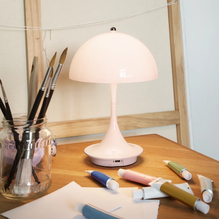 Louis Poulsen - Panthella 160 Portable Akku LED-Tischleuchte, schwarz