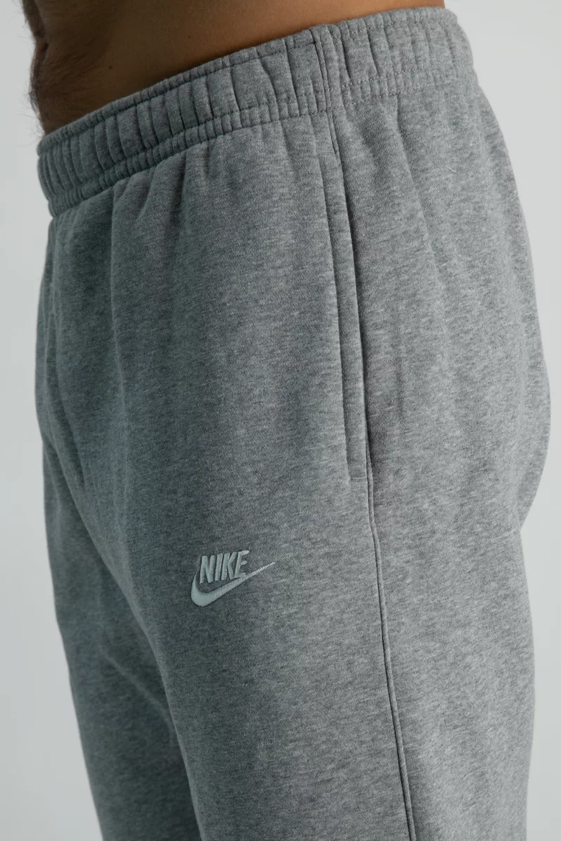 Nike Sportswear Club Fleece Herren Trainerhose