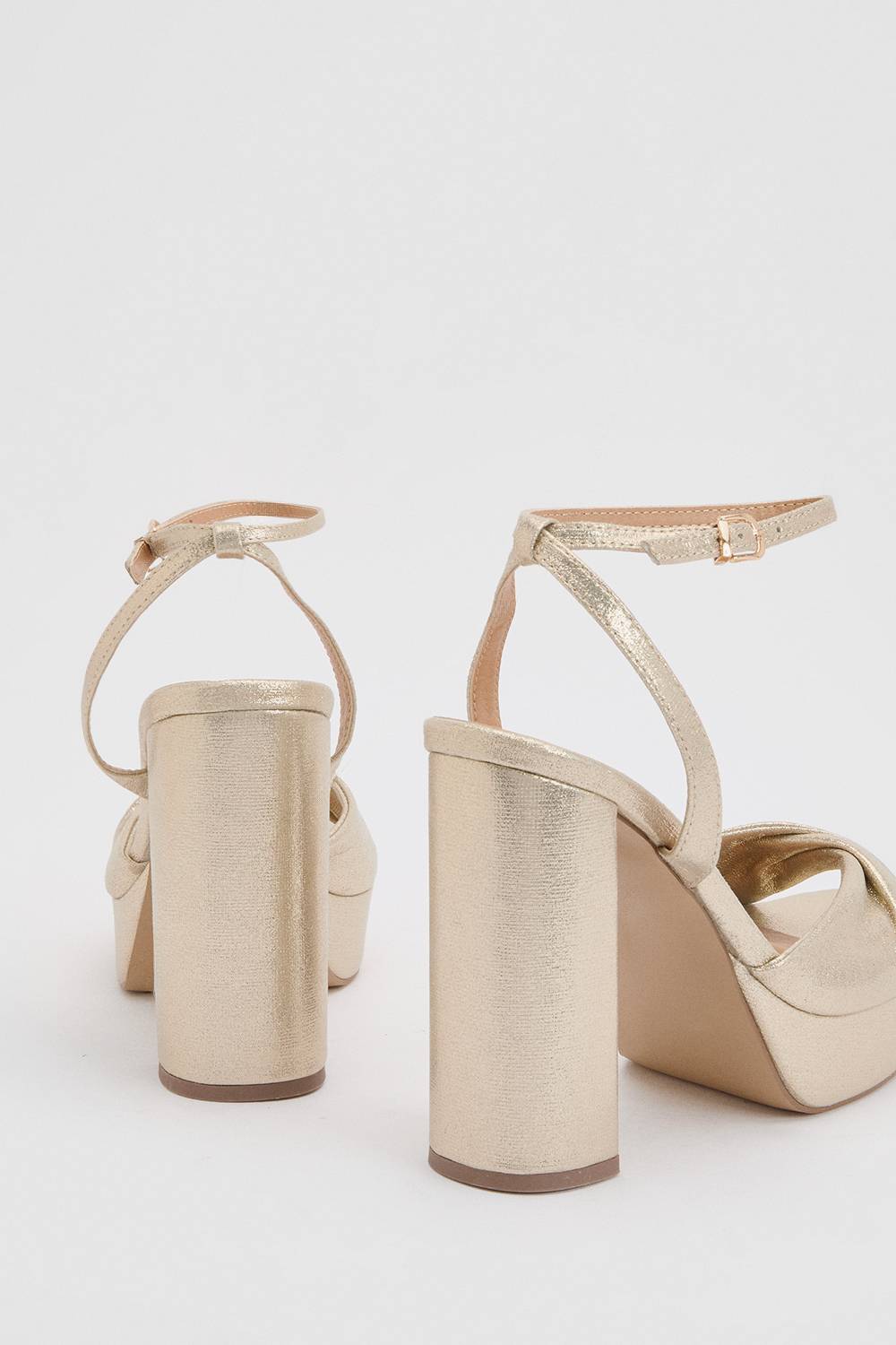 Oasis Sandales À Plateforme Amelia En Textile Métallisé Avec Détail Torsadé À L'avant Et Talon Bloc Haut