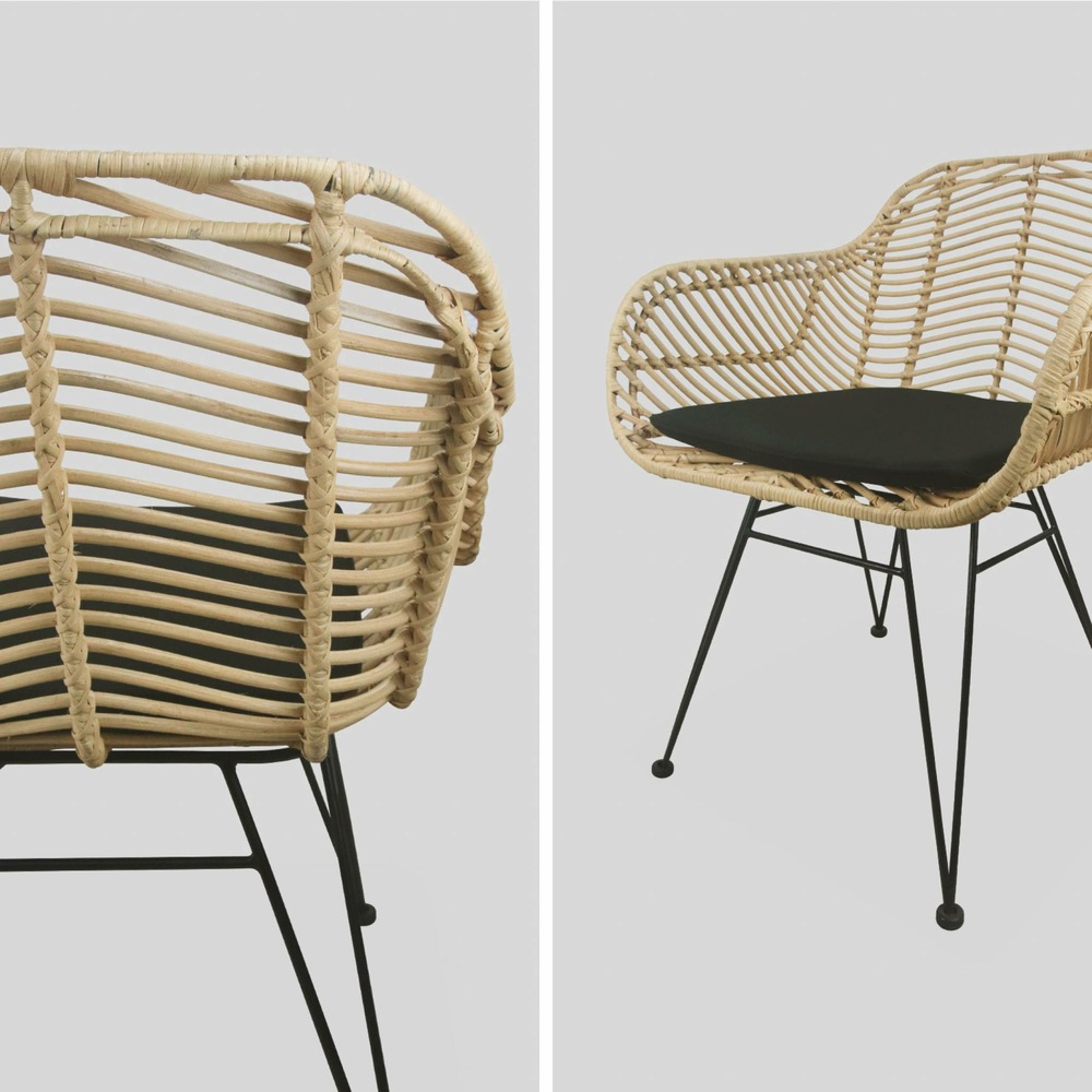 Fauteuil en rotin naturel et métal. Coussin noir - cahya