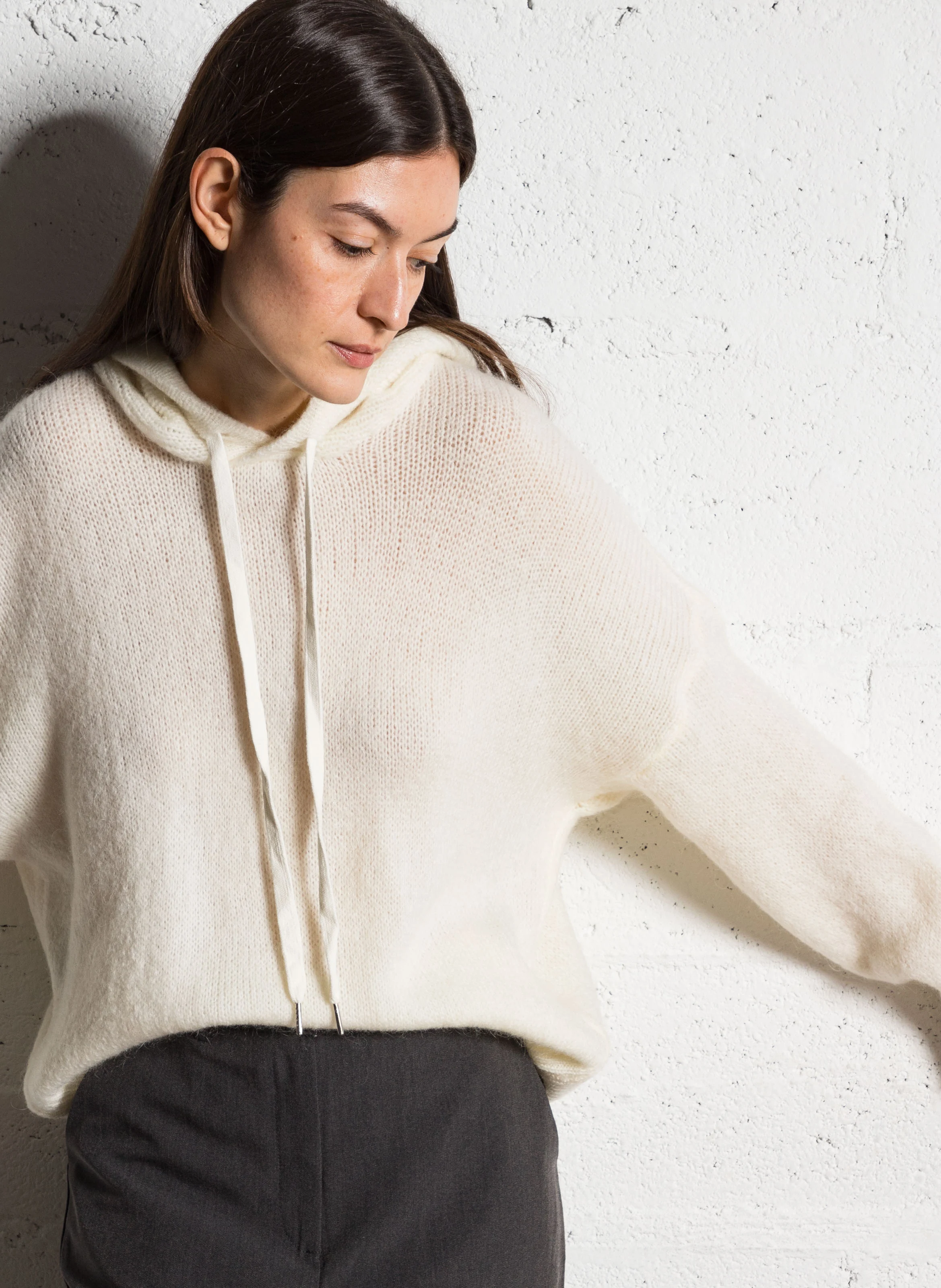 MAYLIE - Pull col rond à capuche | Beige