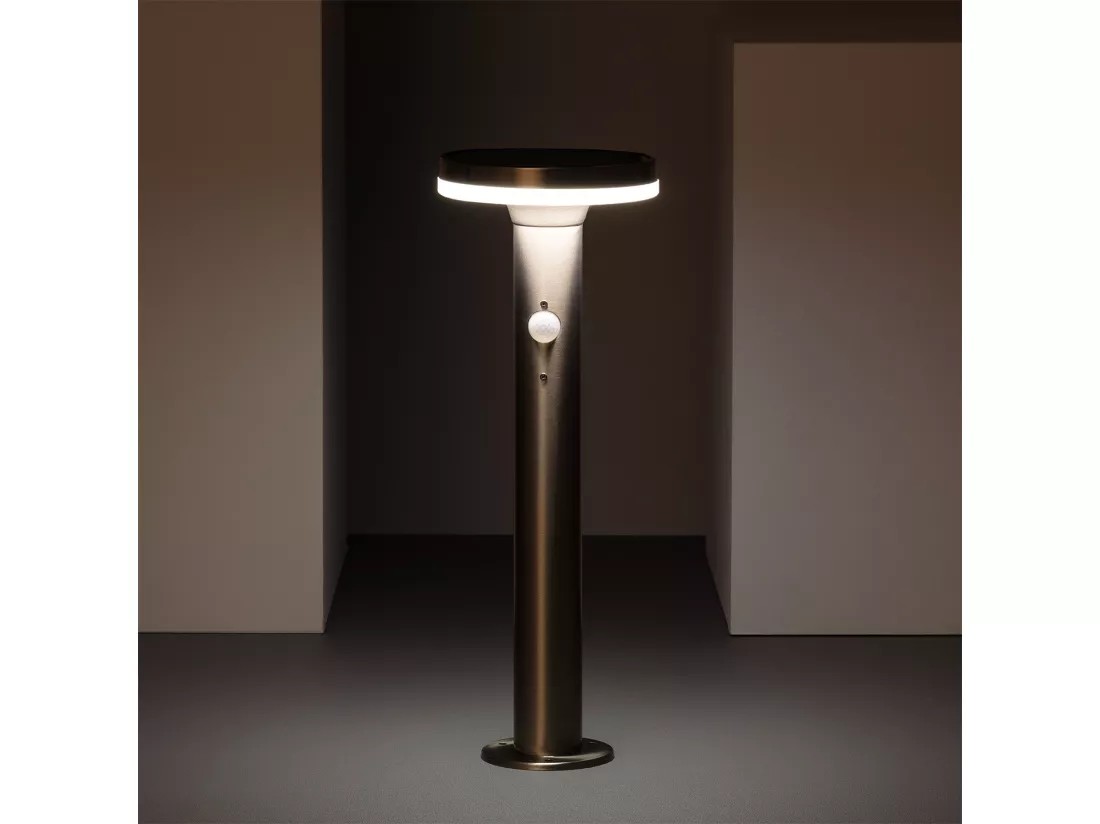 Balise LED Solaire Extérieure Helios Inox 6W en Saillie sur Pied 45cm avec Détecteur de Mouvement Helios Inox 3000K Blanc chaud