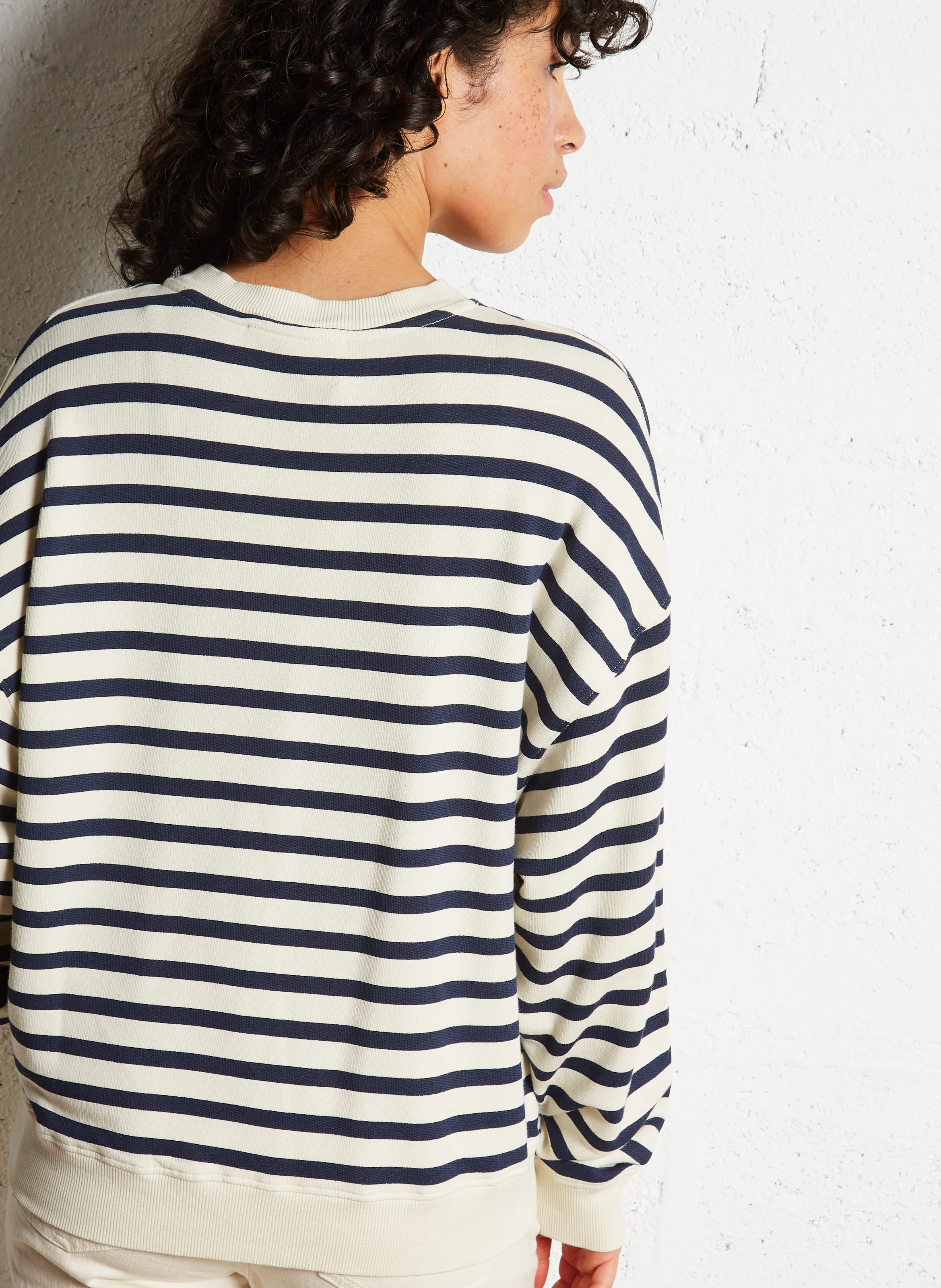 BENJAMIN - Sweat col rond ample en coton mélangé | Bleu