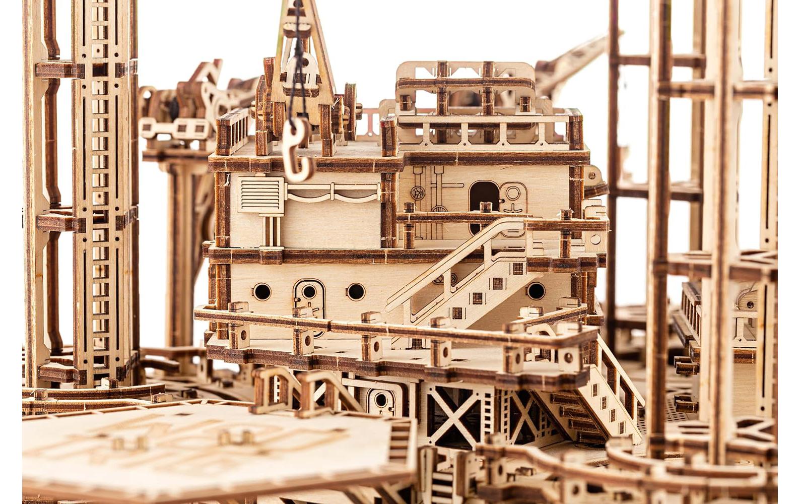 Bausatz ÖlbohrinselOffshore-Bohrinsel 3D Bausatz aus Holz