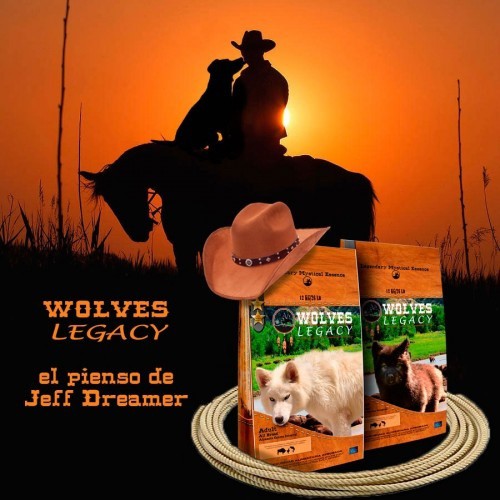 Wolves Legacy, ração para todas as raças adultas, com sabores de carne bovina, aves e salmão.