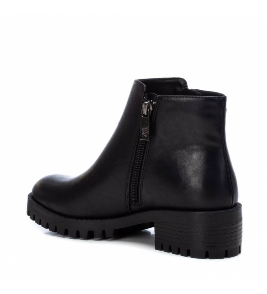 Botas Xti 036717 pretas