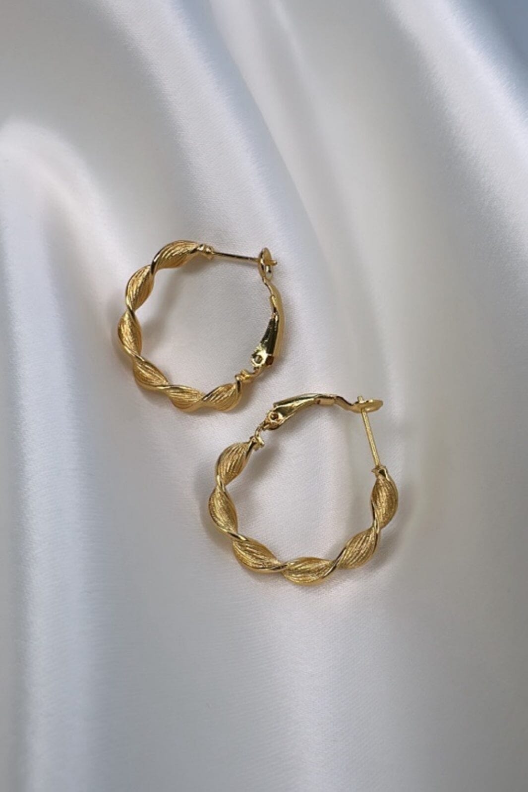 O element Mind Hoops Twisted