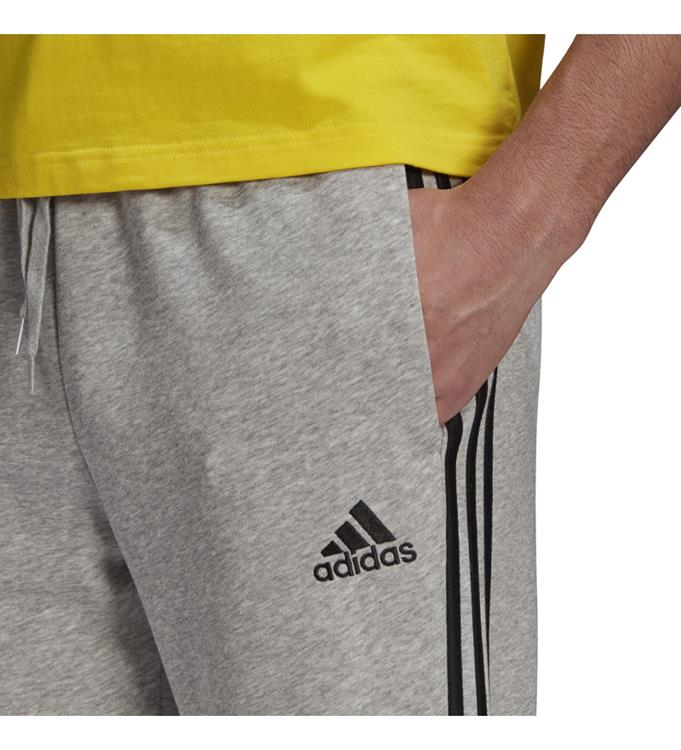 adidas Men Essentials French Terry Tapered Cuff 3-Stripes Joggingbroek