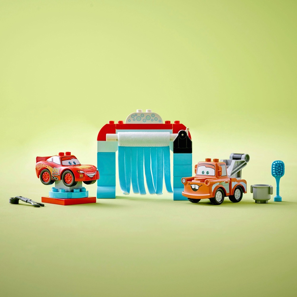 LEGO DUPLO 10996 Lightning McQueen & Maters Autowasch-Spaß