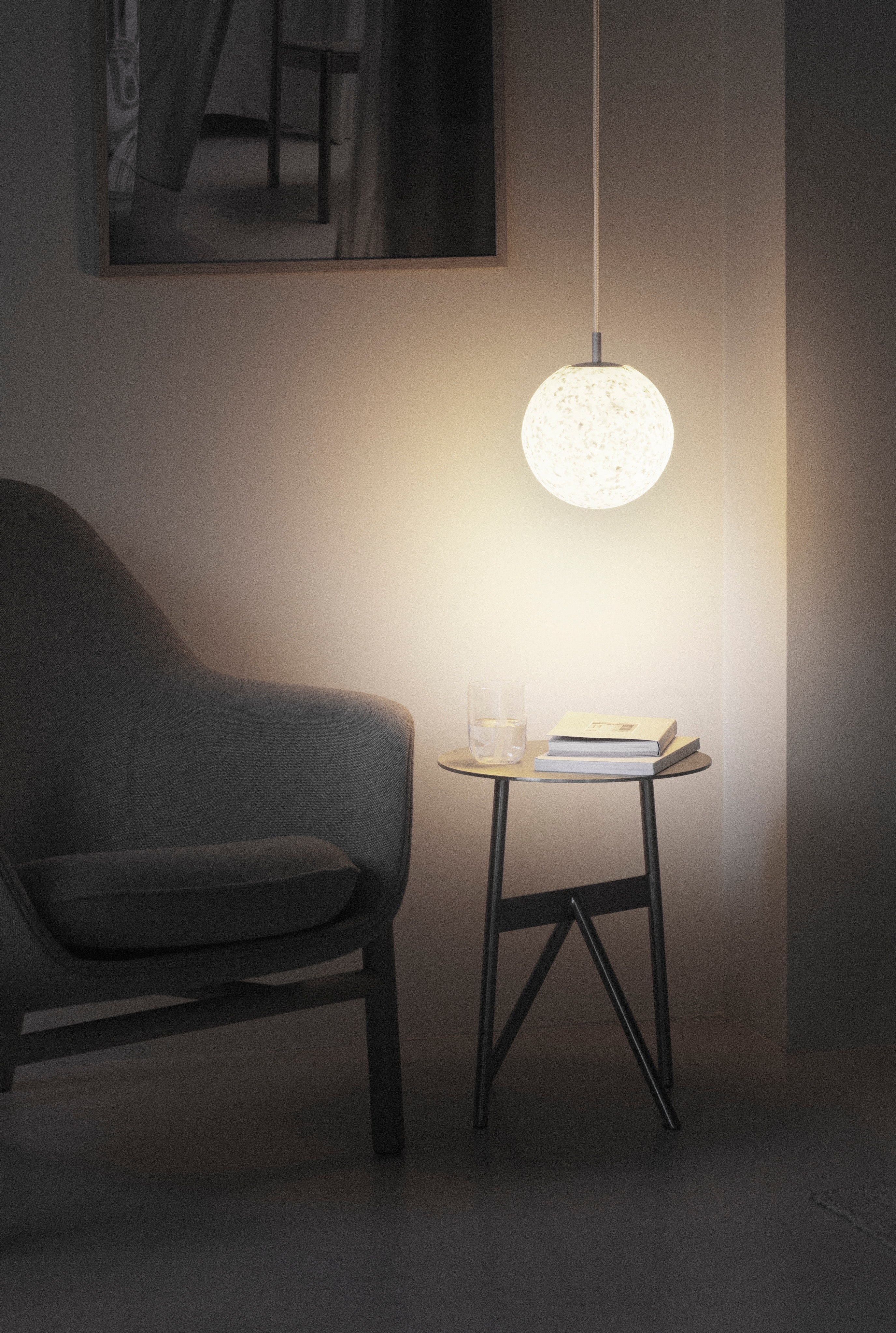 Normann Copenhagen  Pix lampe, hvid - Ø30 cm.