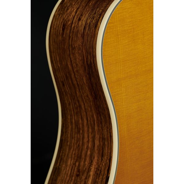 Fender King Vintage AGN w/ Case