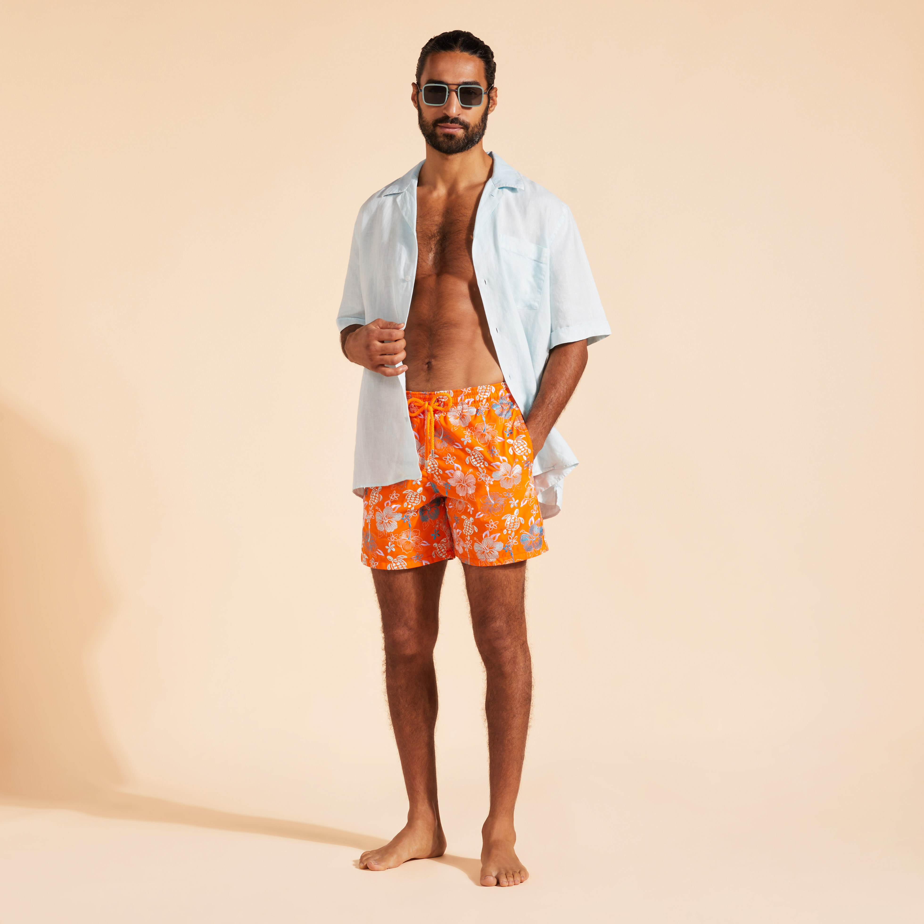 Maillot de Bain Homme Brodé Tropical Turtles | Short de Bain Homme Vilebrequin